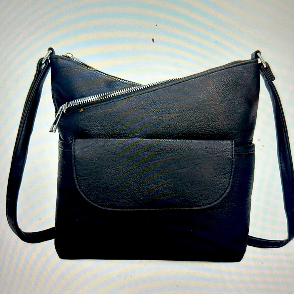 Black Vegan Leathet Crossbody Bag by Nollia